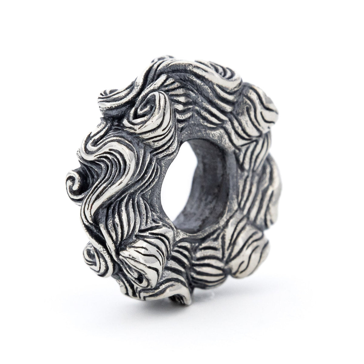 Waves Spacer